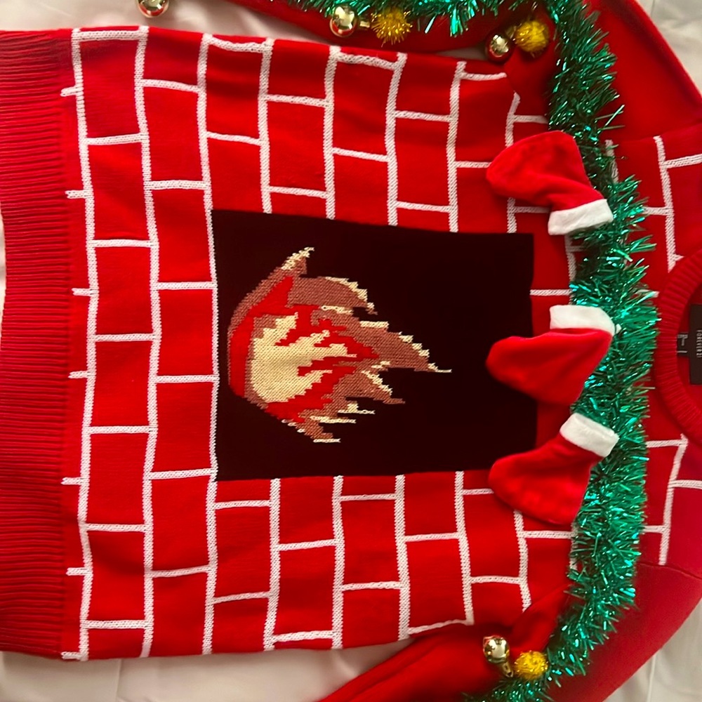 Ugly sweater One time used
